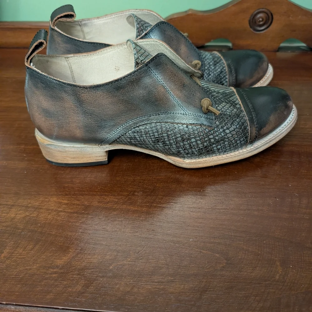 Freebird By Steven Mabel Snake Print Slip On Shoe Size 11, NWOT - Picture 4 of 8